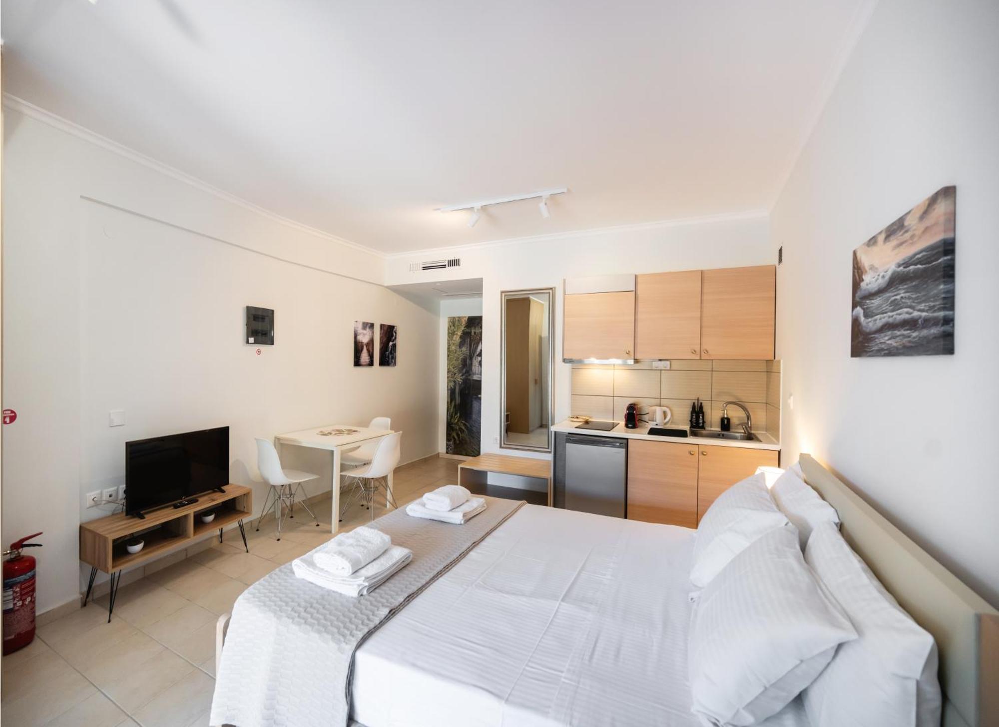 A L' Aise Studios Apolpaina Extérieur photo